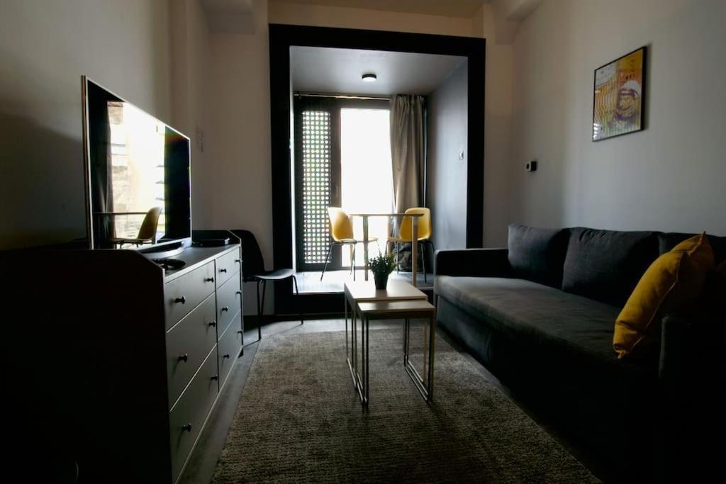 Studio Apartment By Hi5- Rottenbiller Apartment 부다페스트 외부 사진